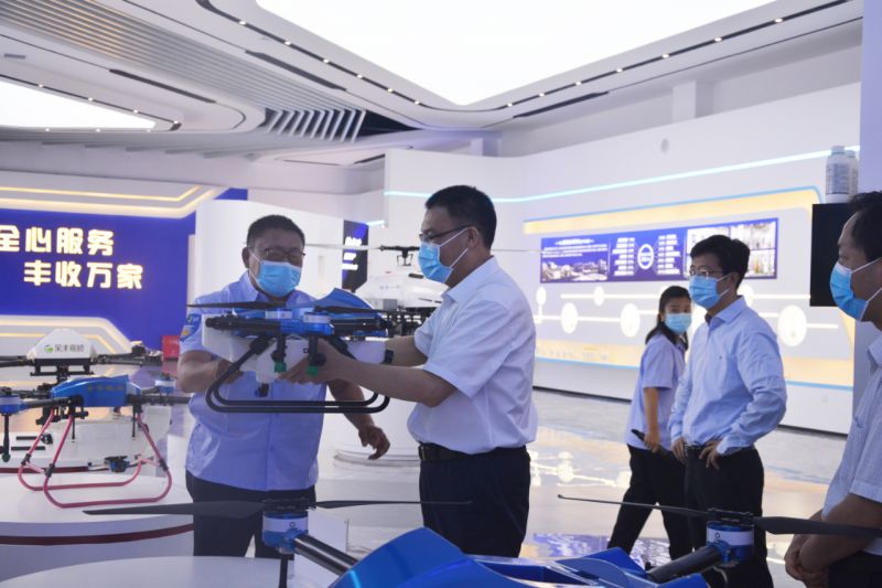 【全豐科技】河南省委常委、統(tǒng) 戰(zhàn)部部長(zhǎng)王東偉一行蒞臨安陽(yáng)全豐調(diào)研指導(dǎo)